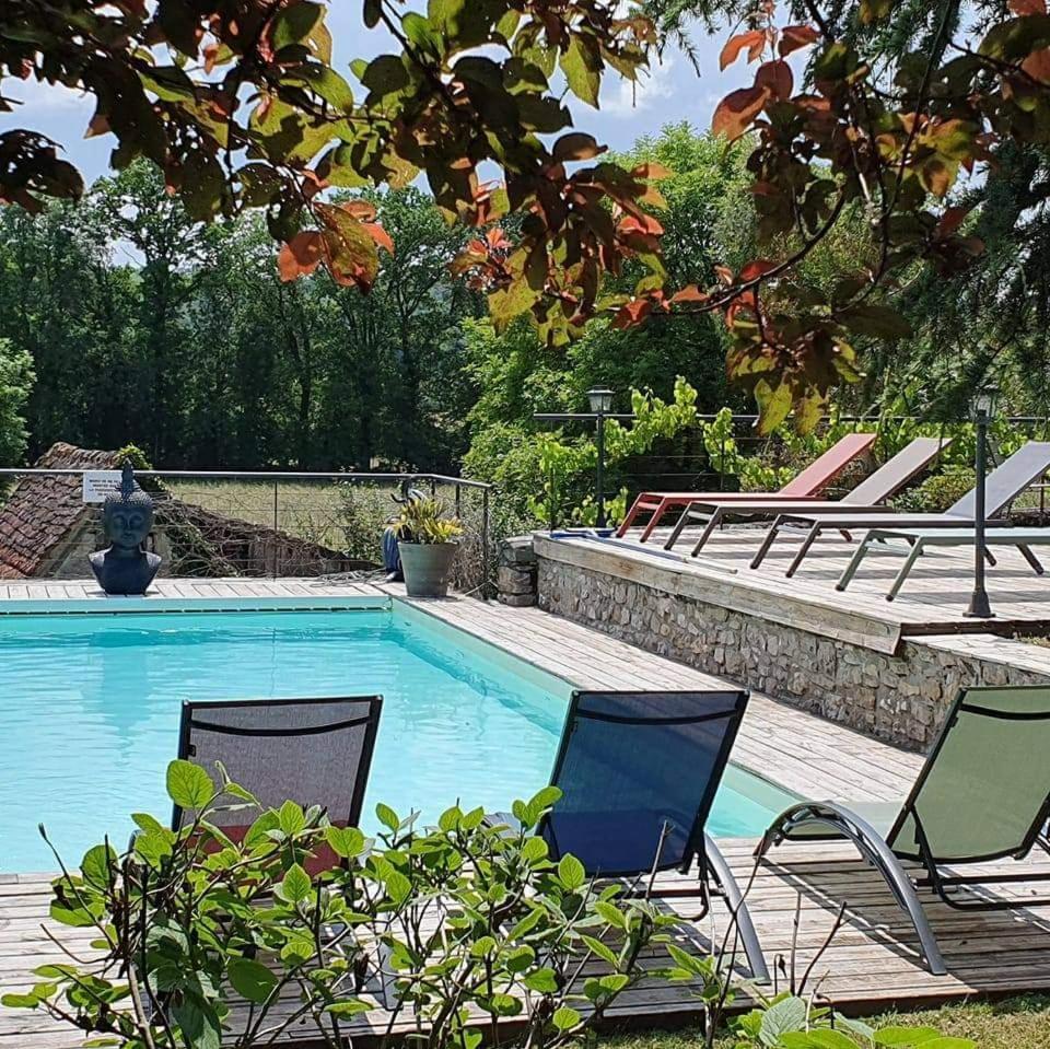 Le Roulottes Du Petit Gouffre De Padirac Avec Spa Exteriör bild