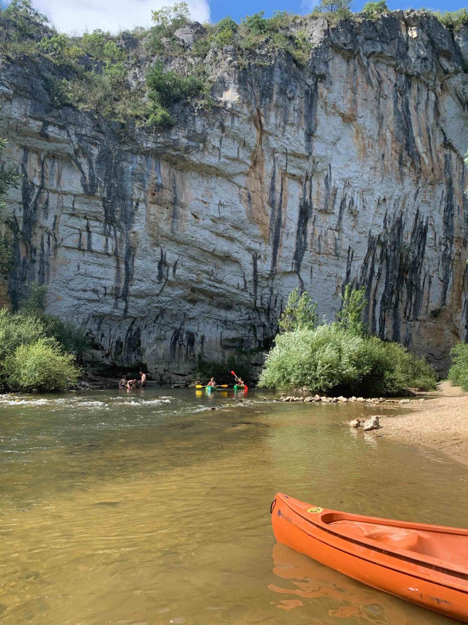 Le Roulottes Du Petit Gouffre De Padirac Avec Spa Exteriör bild